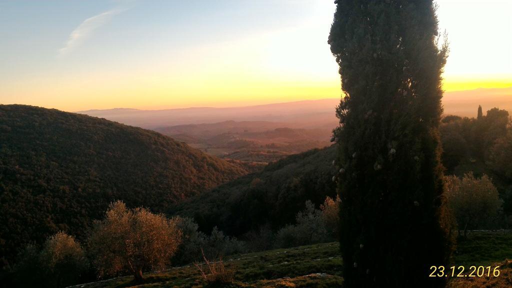 Hotel Il Pozzo Della Citerna à Castelnuovo Berardenga Extérieur photo